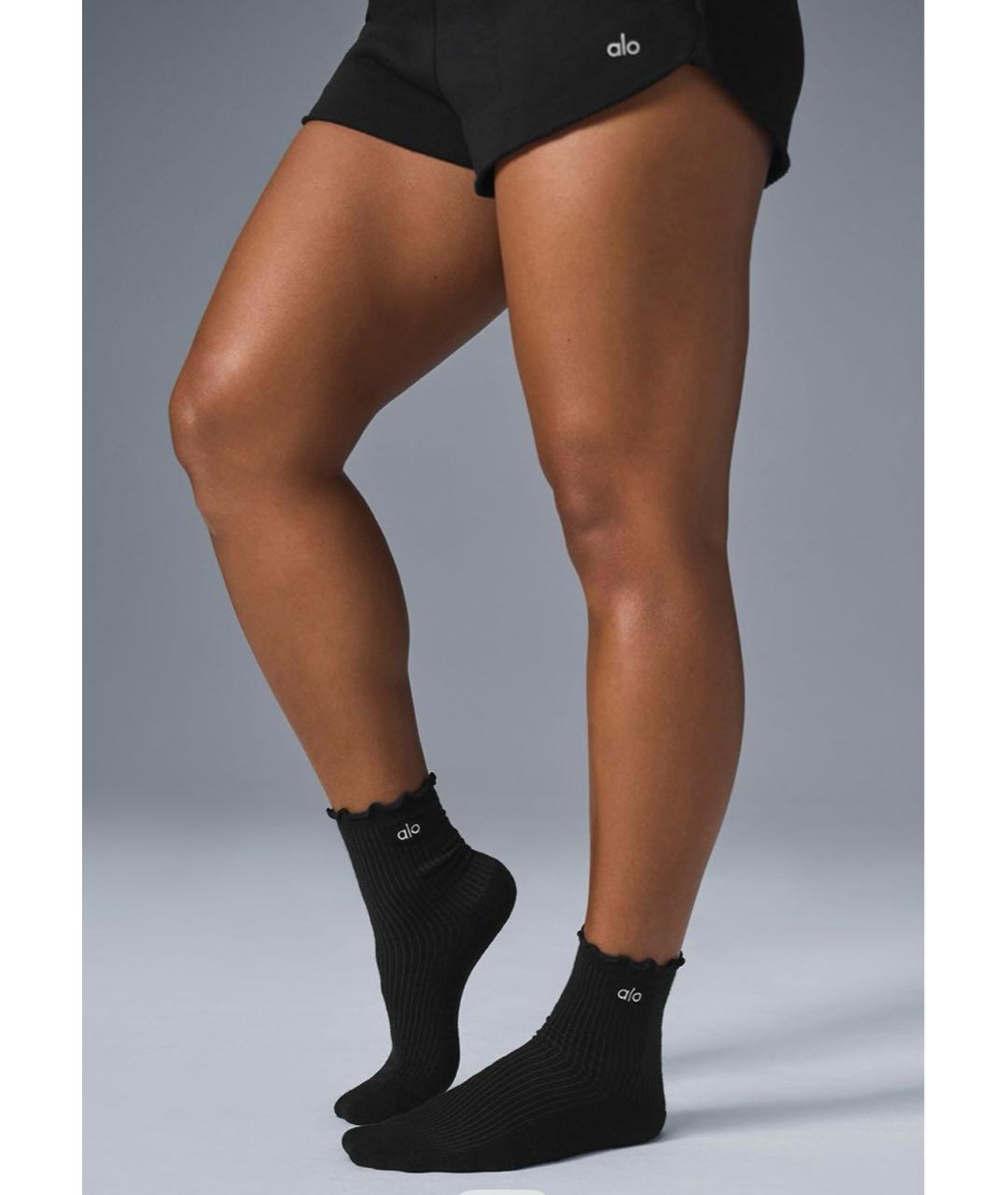 ALO YOGA Черные носки, чулки и колготы, фото 2
