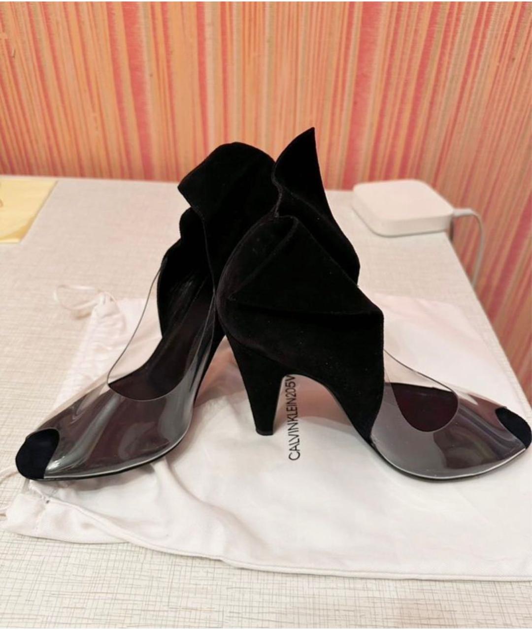 CALVIN KLEIN Черные бархатные босоножки, фото 3