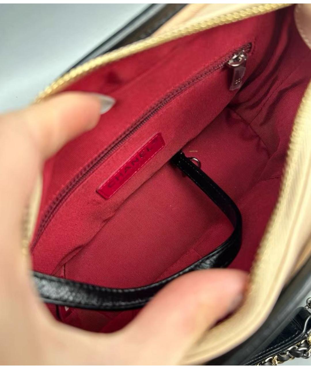 CHANEL Бежевая кожаная сумка через плечо, фото 3