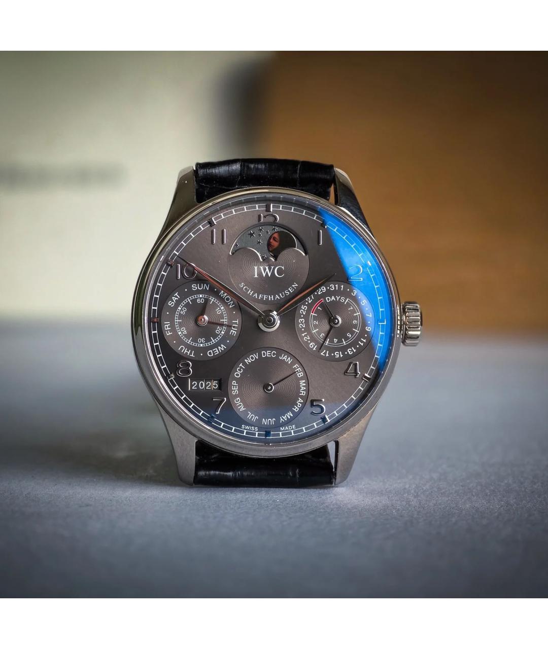 IWC Серые металлические часы, фото 3