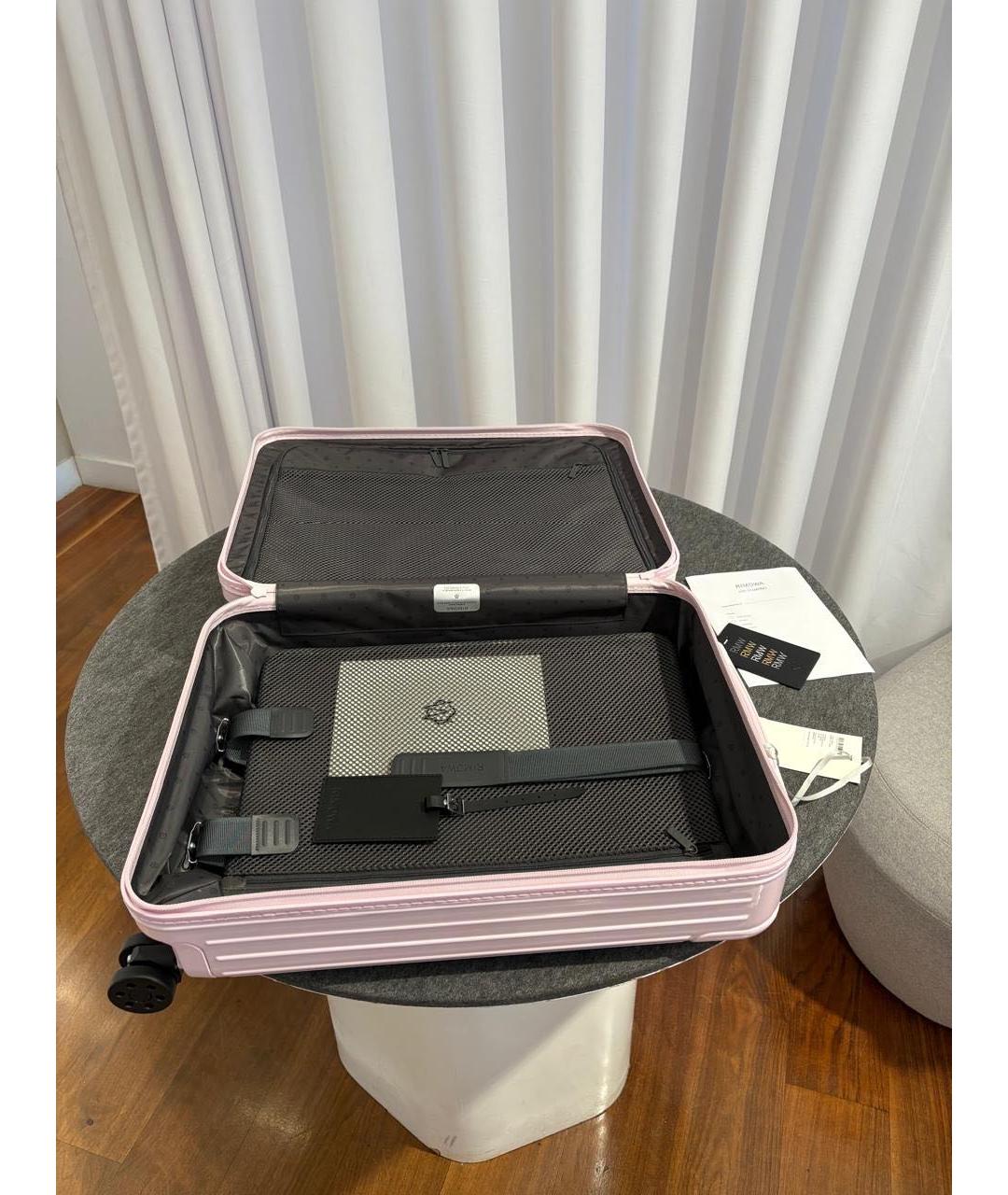 Rimowa Розовый чемодан, фото 4