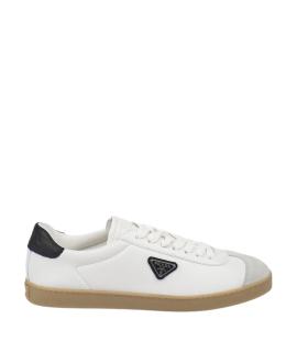 PRADA Низкие кроссовки / кеды