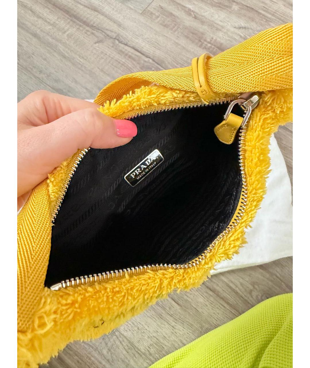 PRADA Желтая сумка с короткими ручками, фото 6