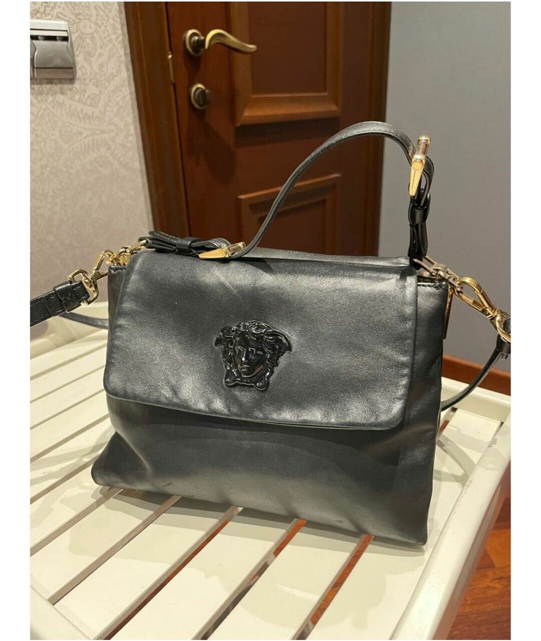 VERSACE Черная кожаная сумка тоут, фото 2