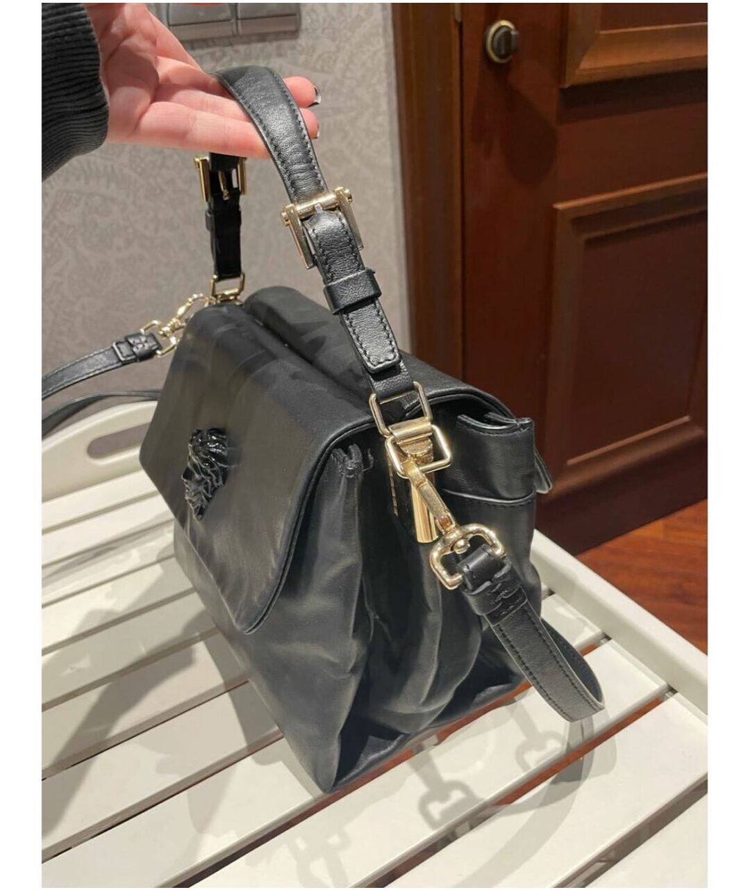 VERSACE Черная кожаная сумка тоут, фото 3