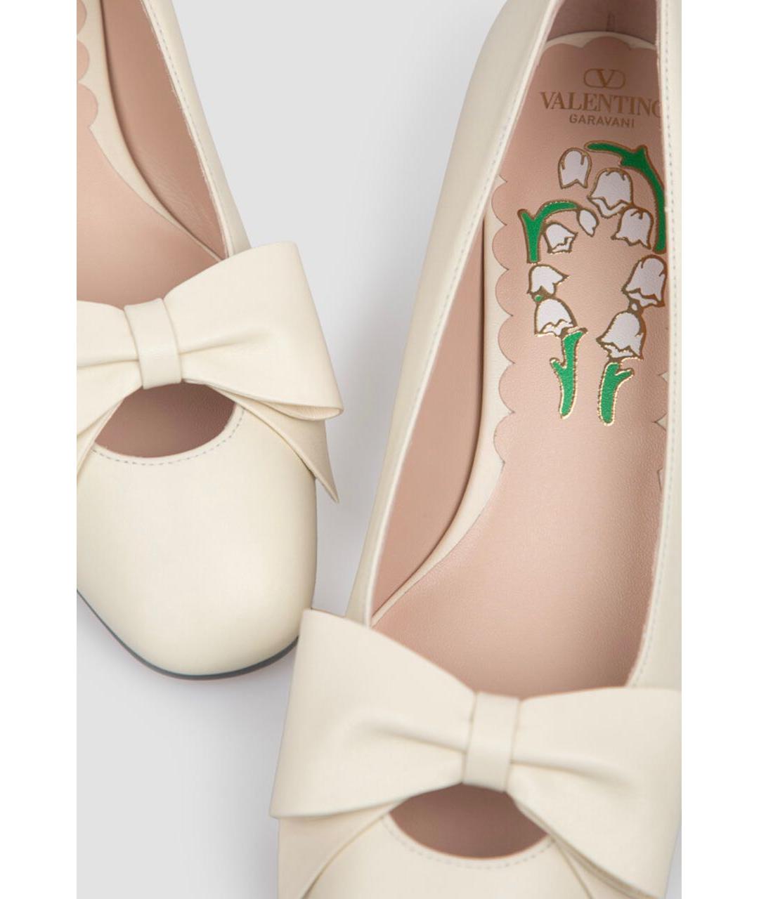 VALENTINO Бежевые кожаные туфли, фото 5