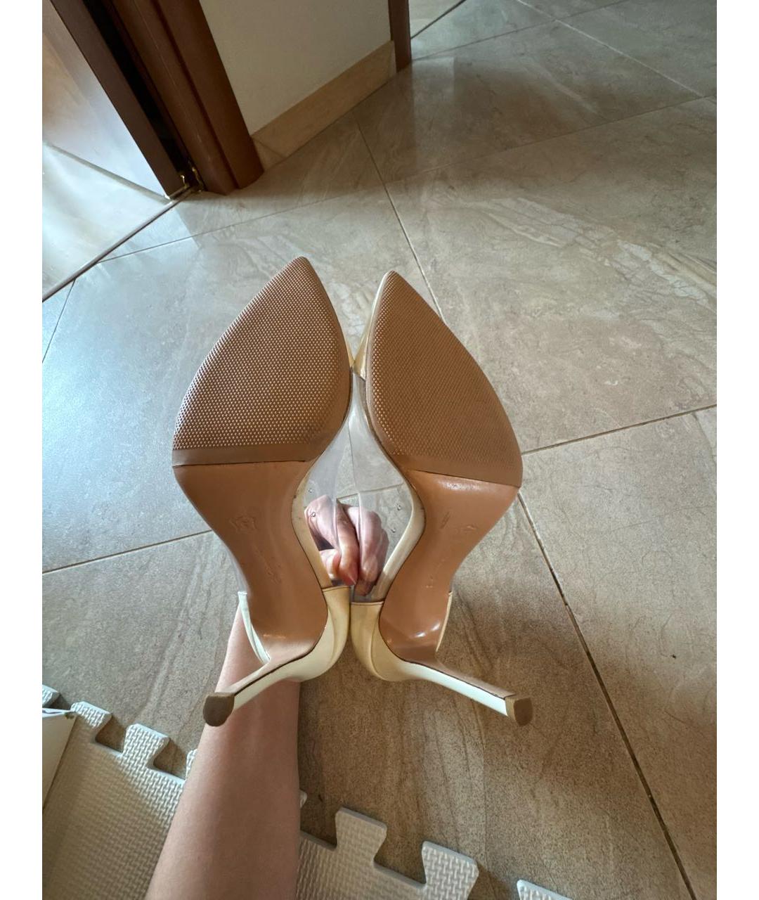 GIANVITO ROSSI Белые туфли из лакированной кожи, фото 6