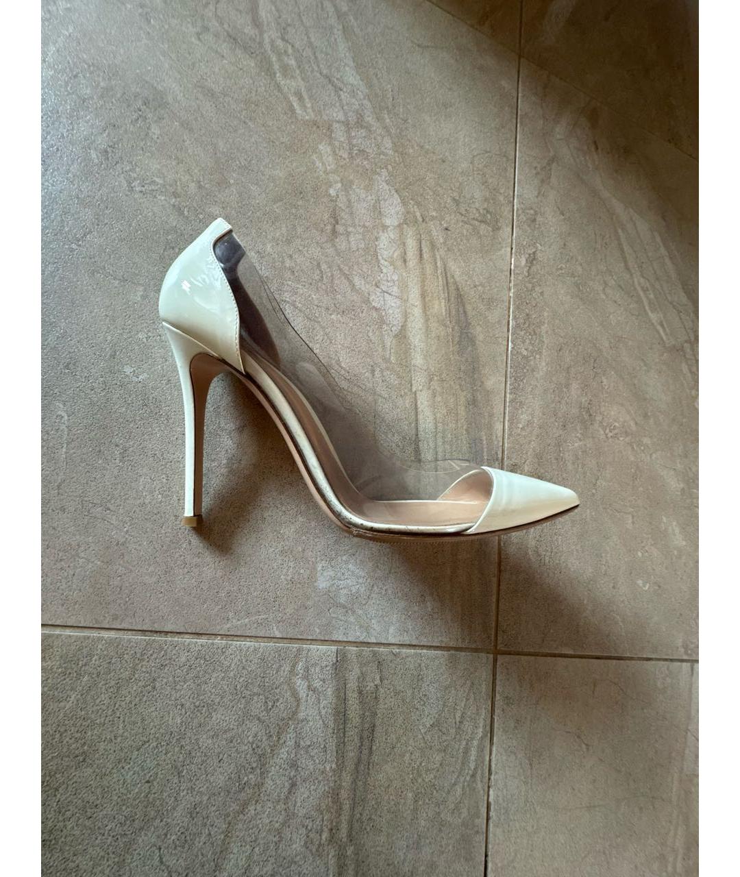 GIANVITO ROSSI Белые туфли из лакированной кожи, фото 8