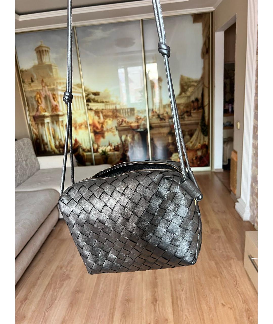 BOTTEGA VENETA Серебряная кожаная сумка через плечо, фото 2
