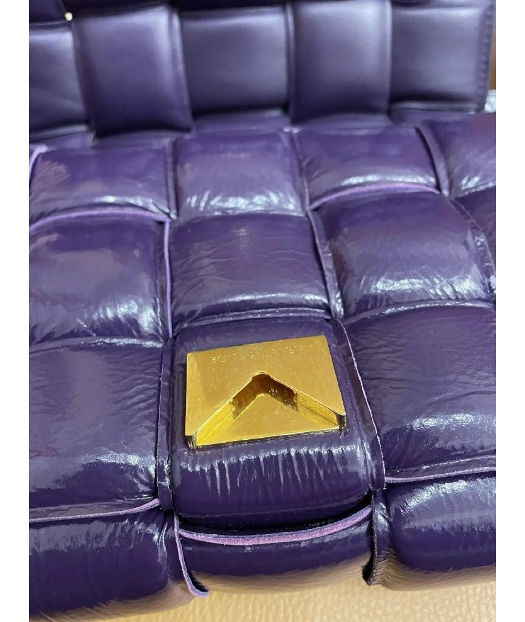 BOTTEGA VENETA Фиолетовая сумка через плечо из лакированной кожи, фото 4