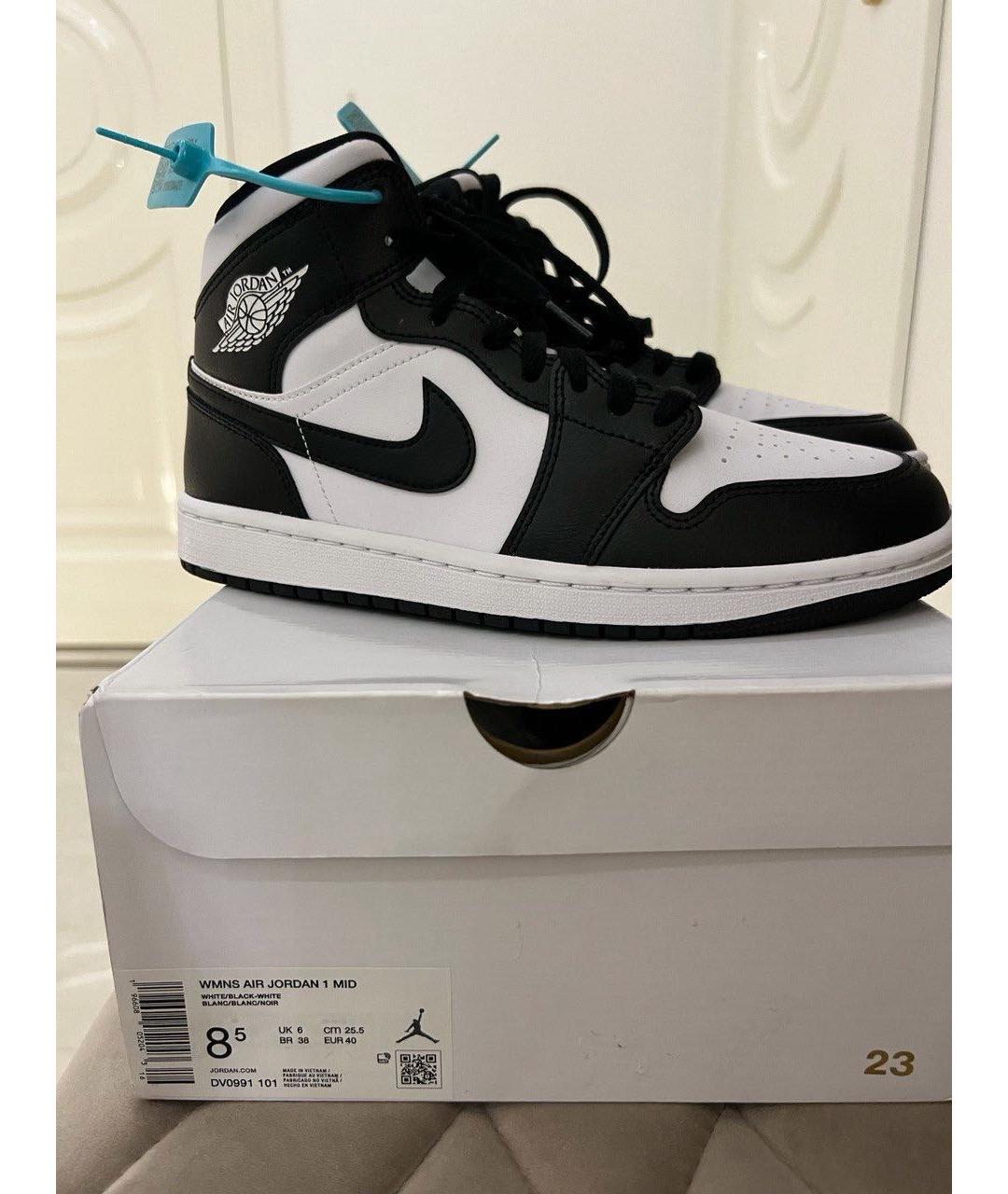 JORDAN Черные кожаные низкие кроссовки / кеды, фото 2