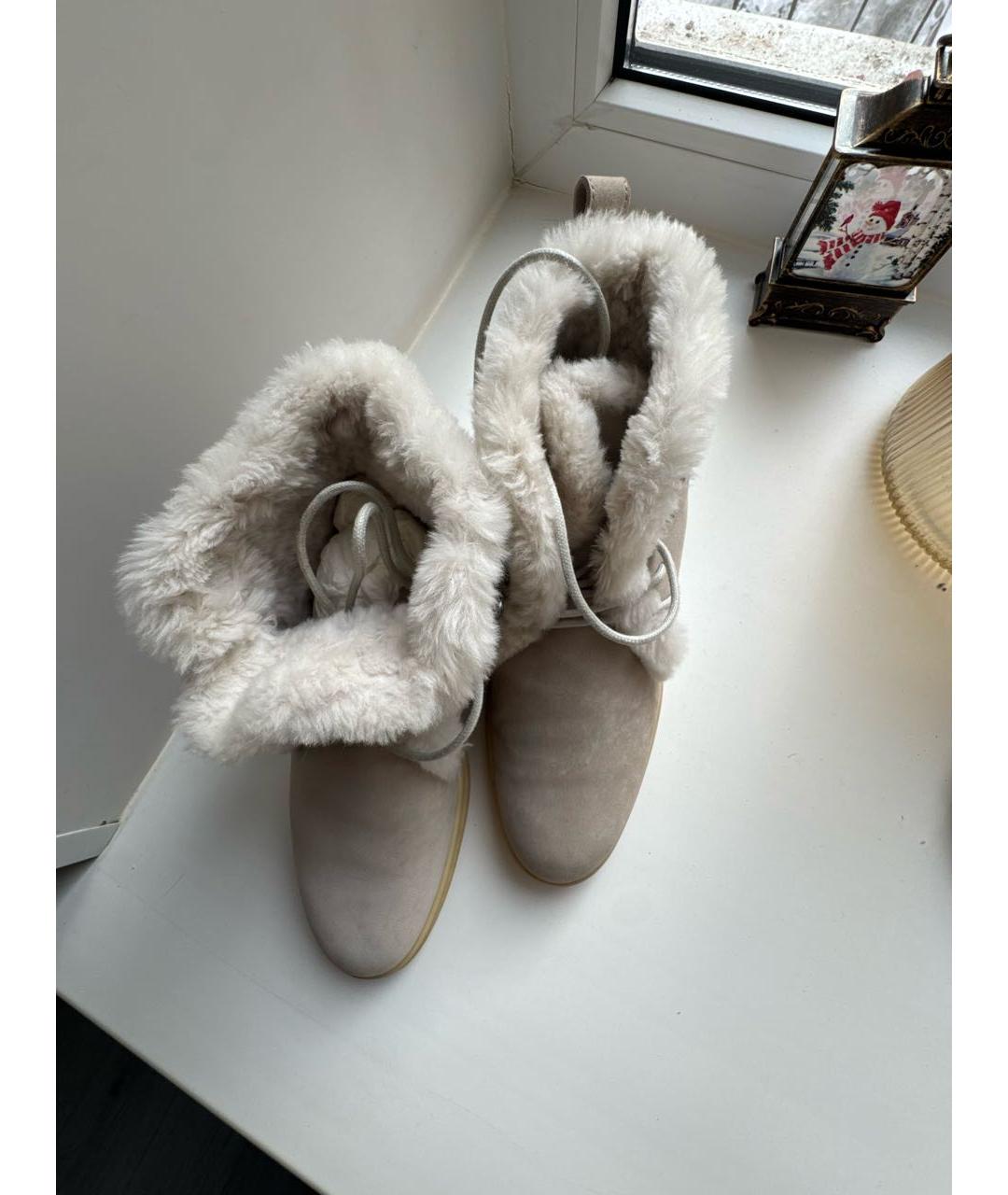 LORO PIANA Бежевые замшевые ботинки, фото 3