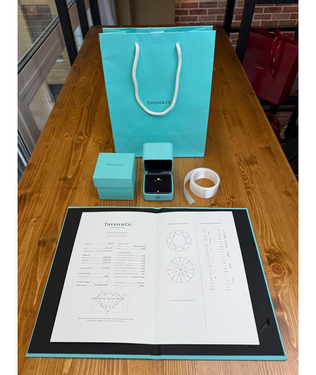 TIFFANY&CO Белое платиновое кольцо, фото 4