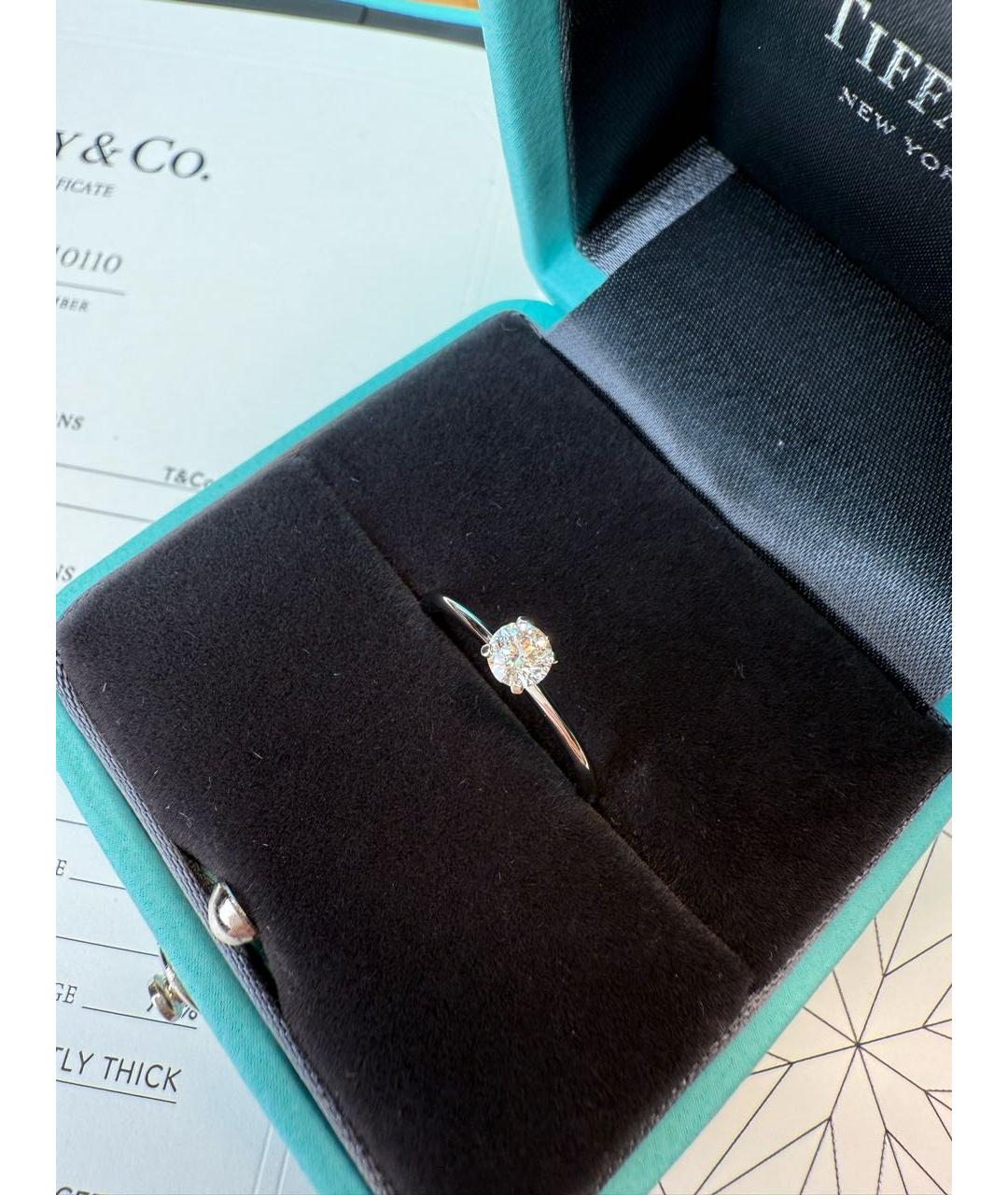 TIFFANY&CO Белое платиновое кольцо, фото 7