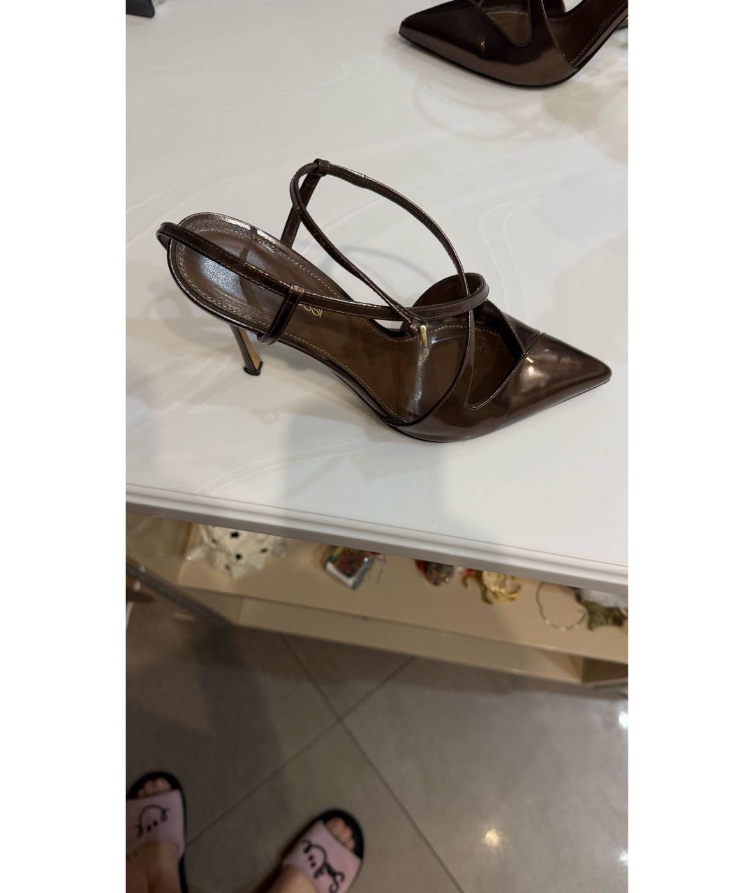 SERGIO ROSSI Коричневые босоножки из лакированной кожи, фото 6