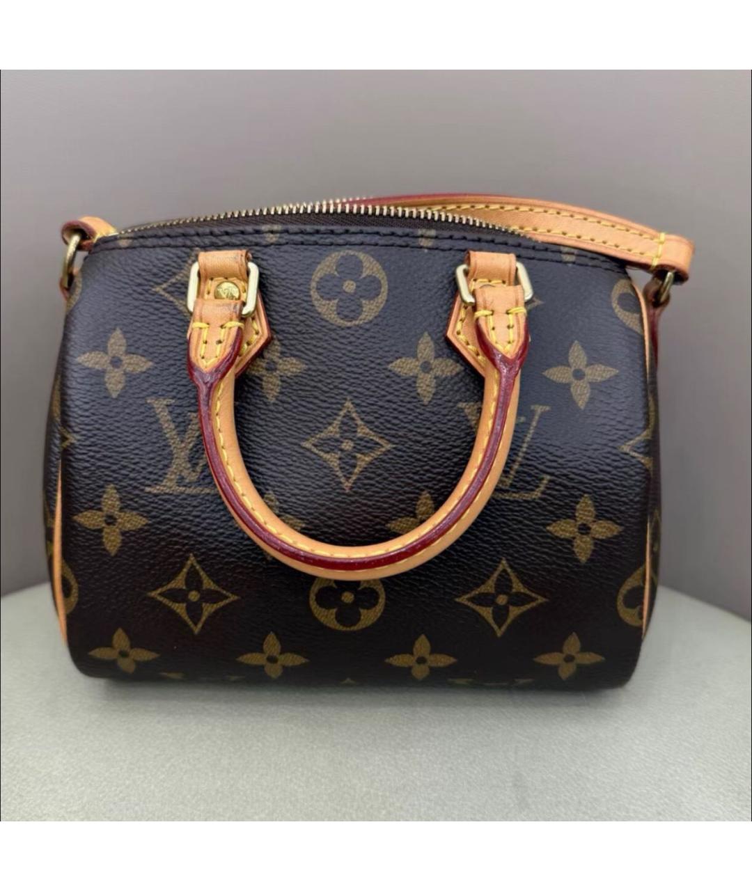 LOUIS VUITTON Коричневая сумка с короткими ручками, фото 2