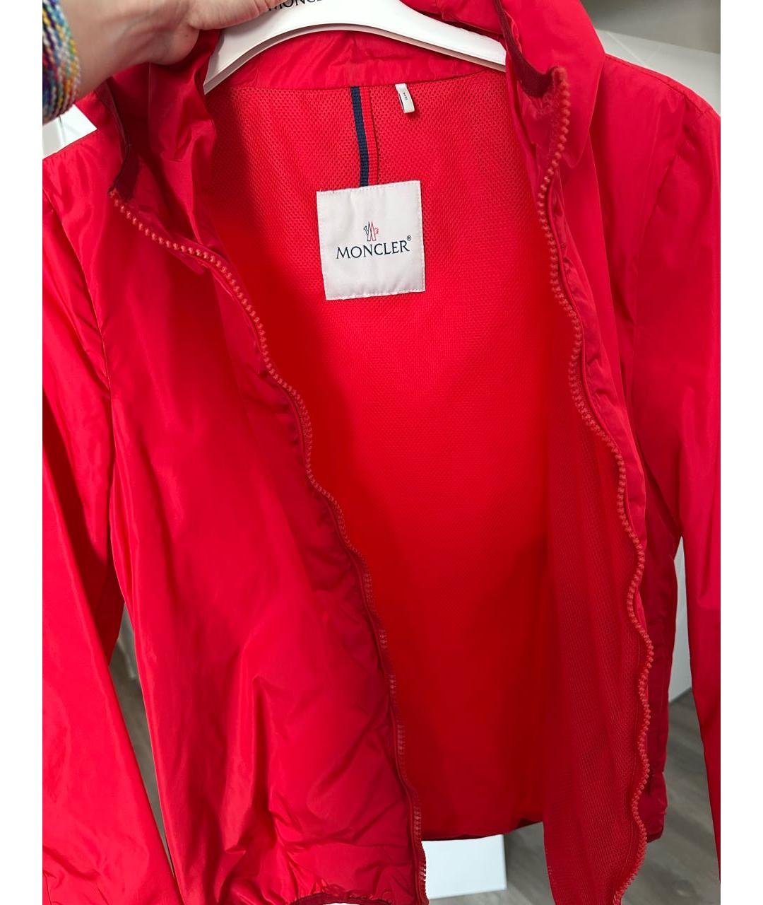 MONCLER Красная полиэстеровая куртка, фото 3
