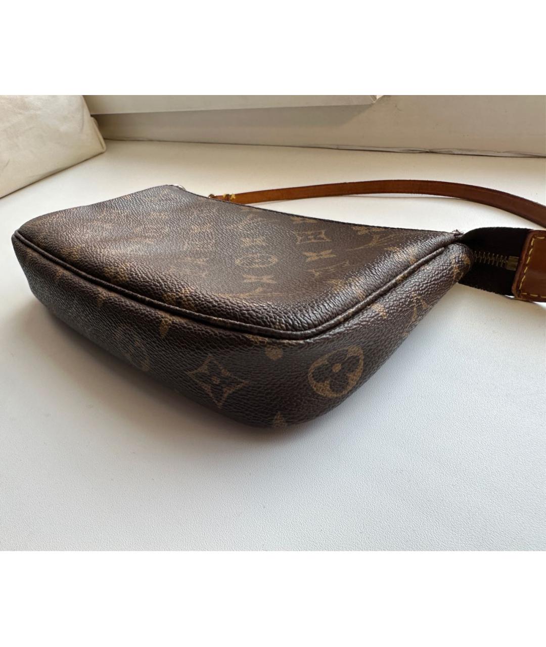 LOUIS VUITTON Коричневая сумка с короткими ручками из искусственной кожи, фото 3