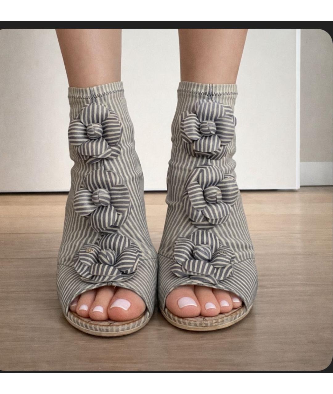 CHANEL Белые босоножки, фото 2