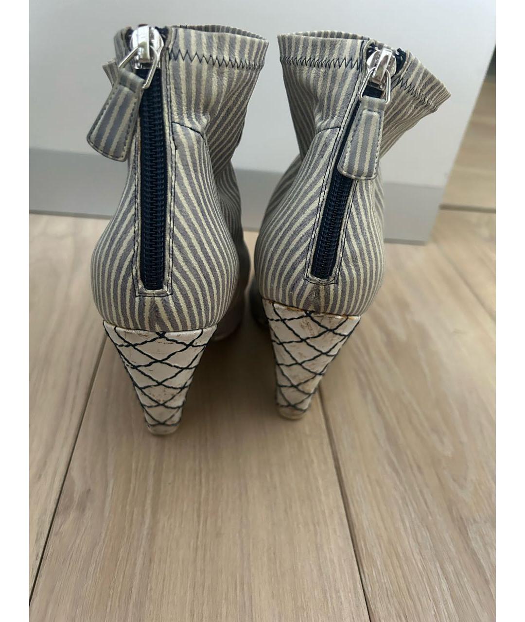 CHANEL Белые босоножки, фото 4