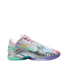 NIKE Кроссовки