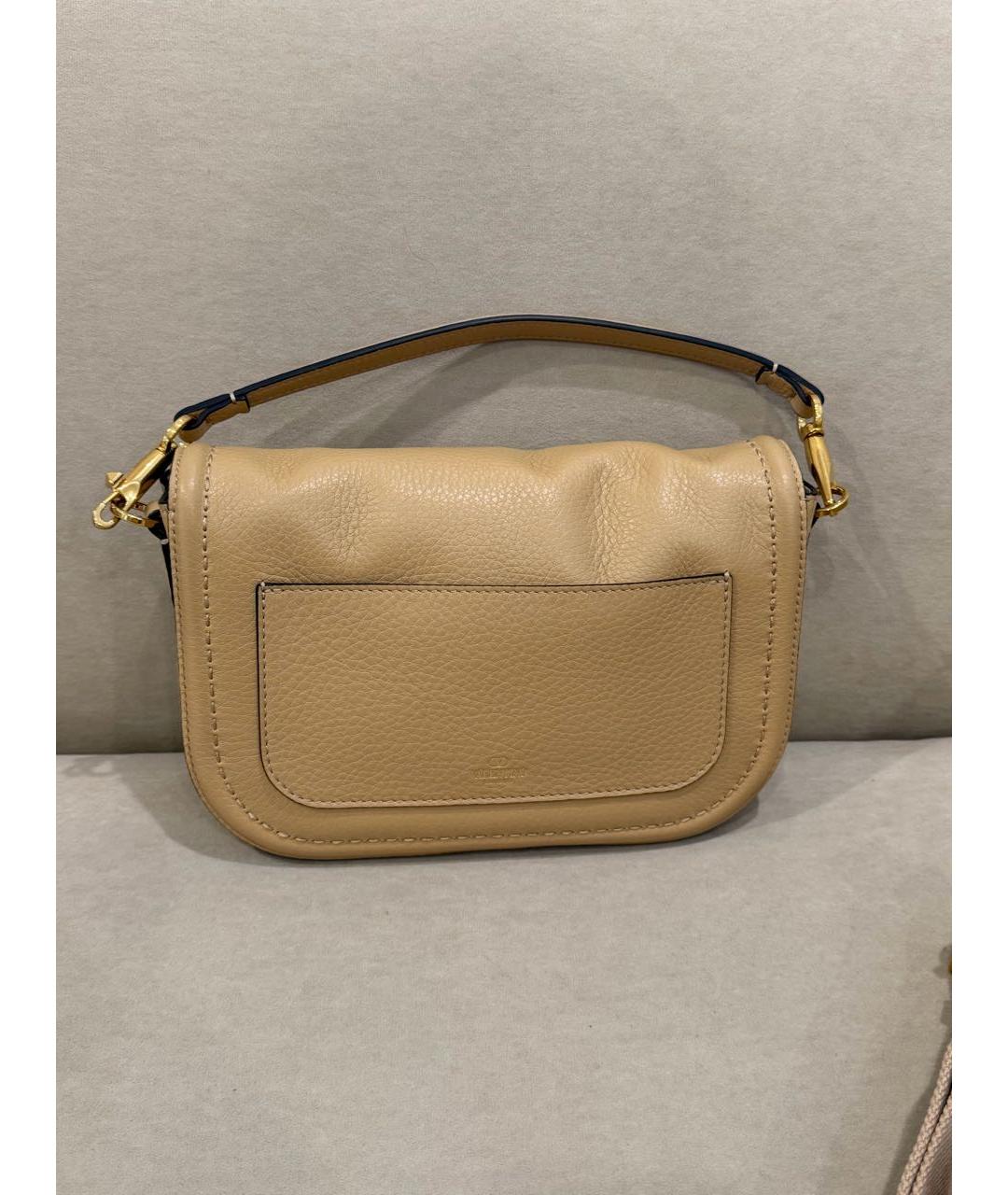 VALENTINO Бежевая кожаная сумка через плечо, фото 3
