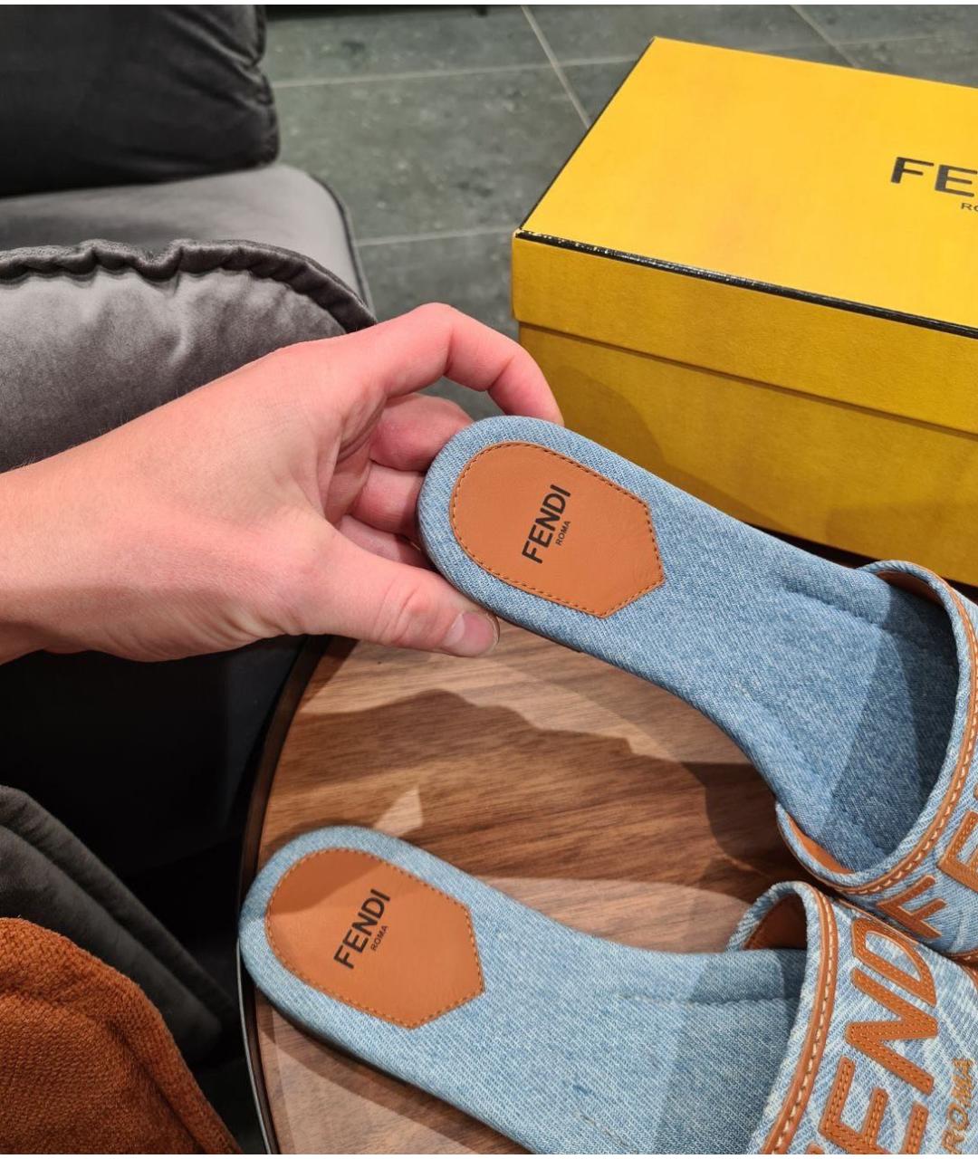 FENDI Синие текстильные шлепанцы, фото 3