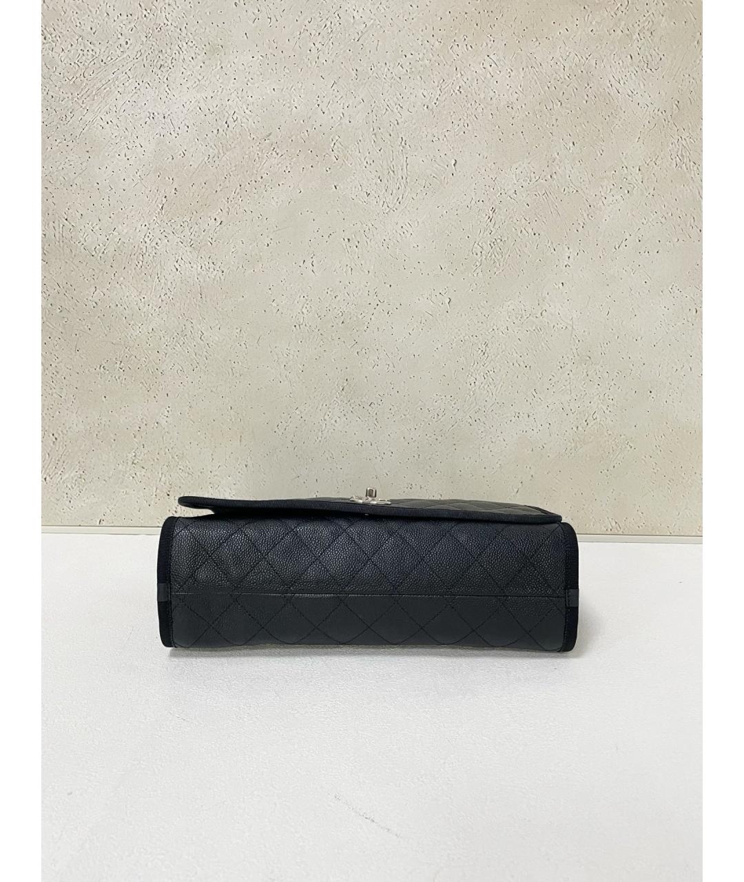 CHANEL Черная кожаная сумка с короткими ручками, фото 5