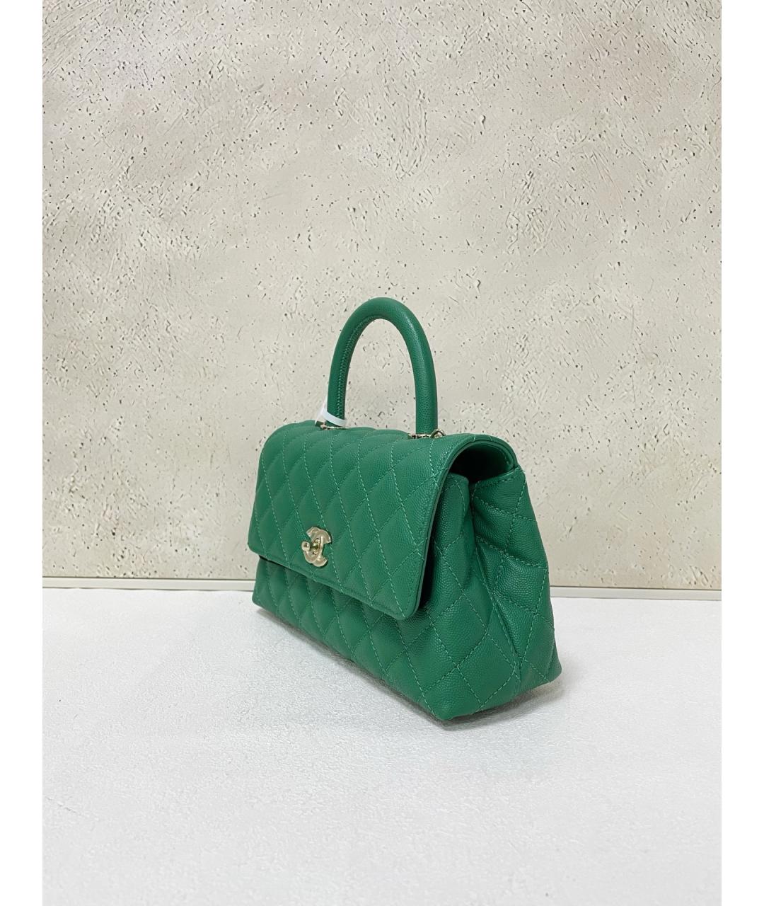 CHANEL Зеленая кожаная сумка с короткими ручками, фото 4
