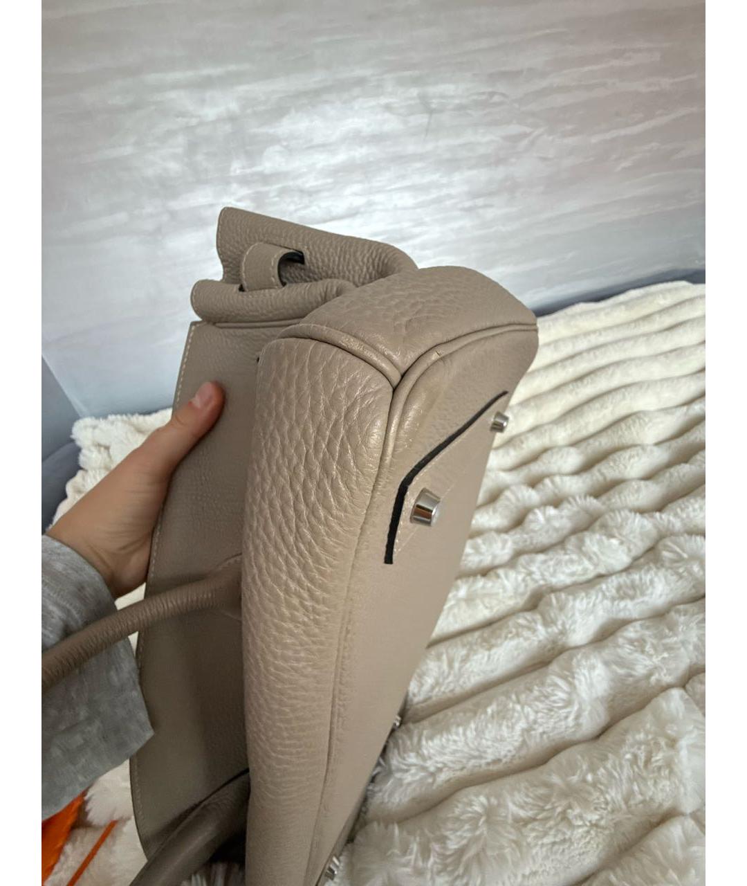 HERMES Бежевая кожаная сумка с короткими ручками, фото 6