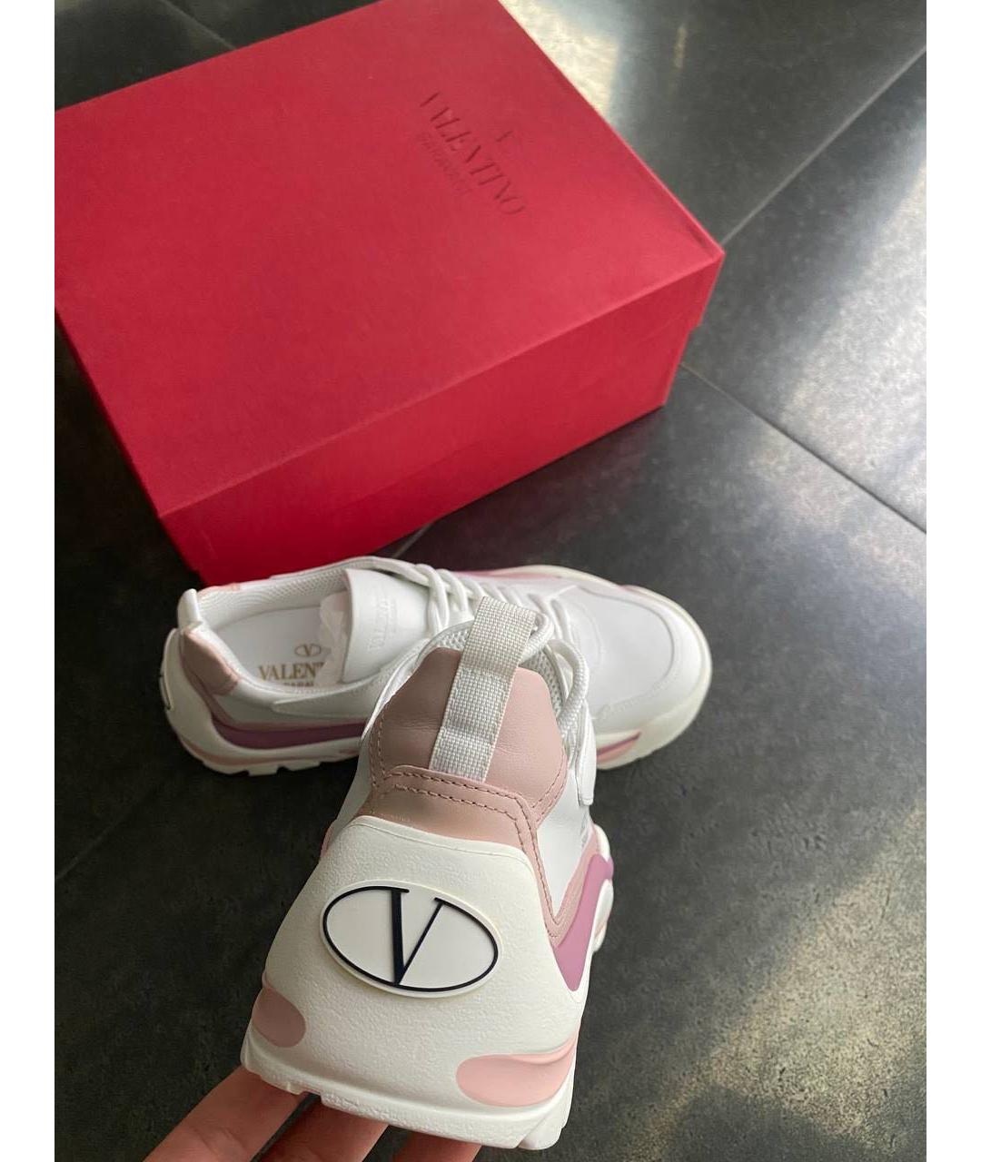 VALENTINO Белые кожаные кроссовки, фото 2