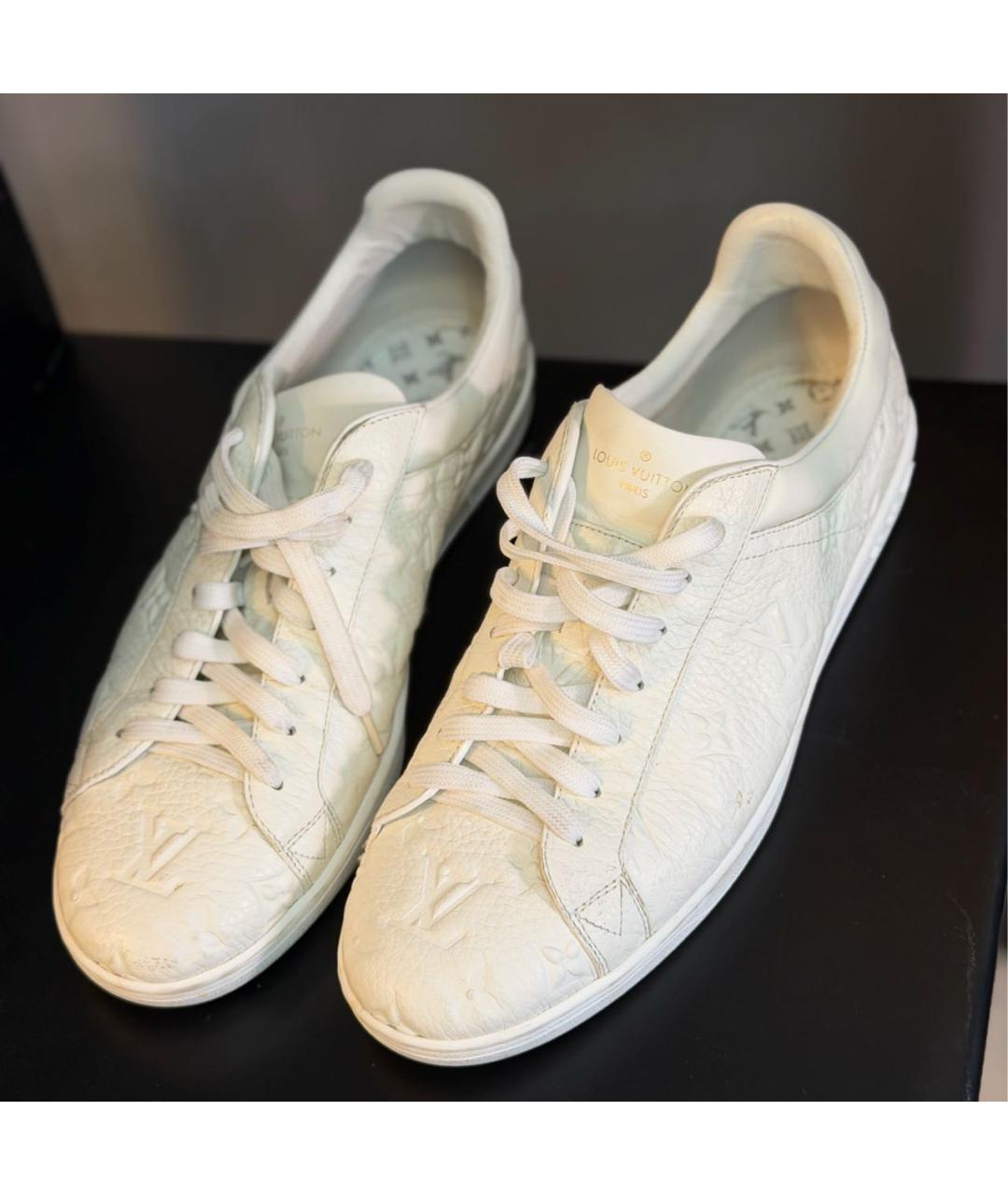 LOUIS VUITTON Белые кожаные низкие кроссовки / кеды, фото 3