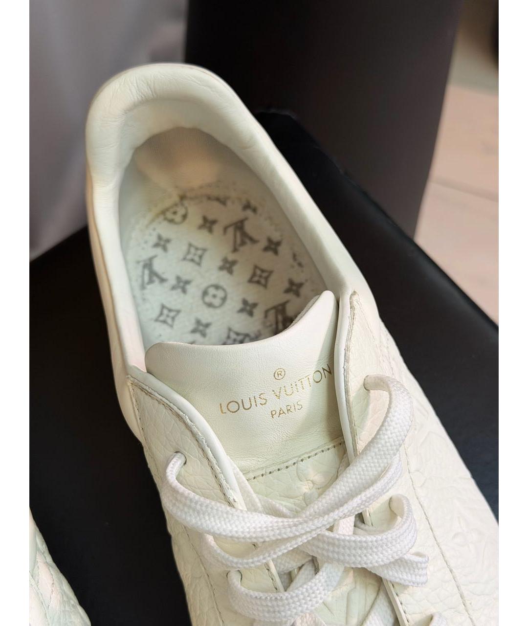 LOUIS VUITTON Белые кожаные низкие кроссовки / кеды, фото 7