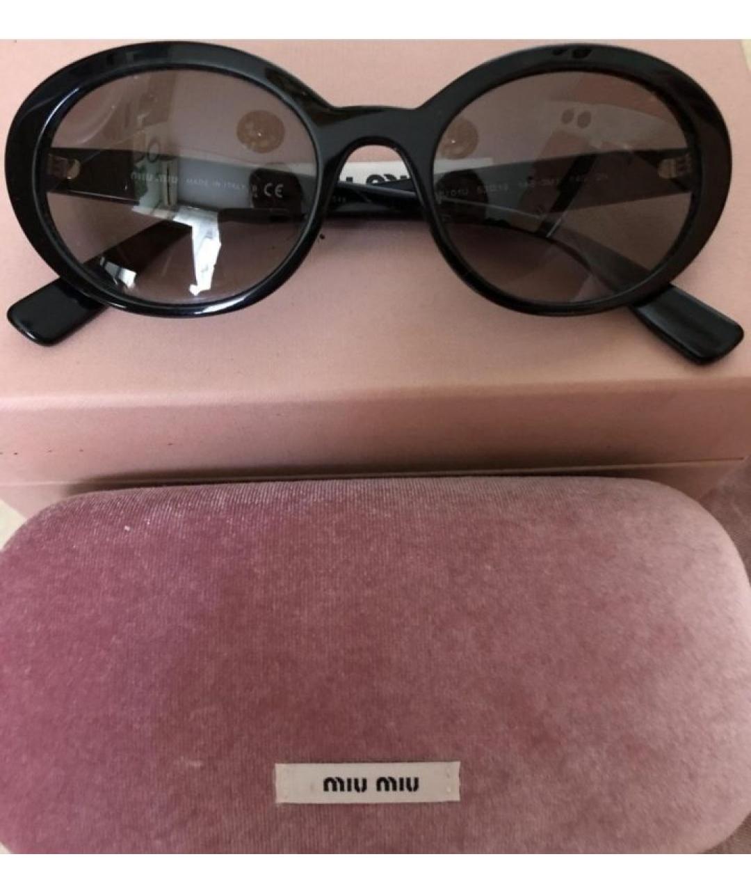 MIU MIU Черные пластиковые солнцезащитные очки, фото 4