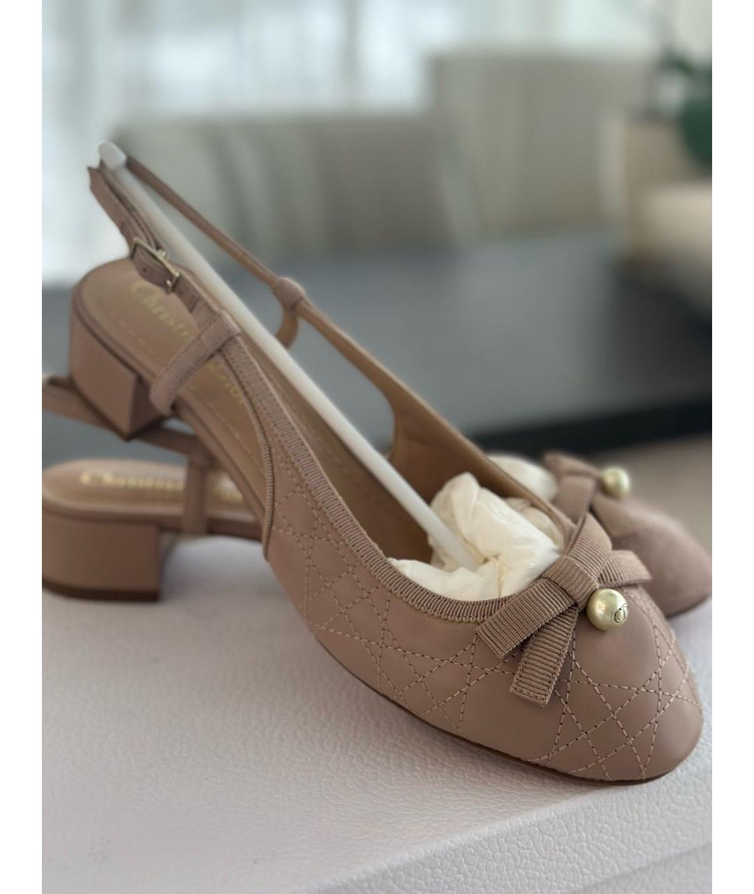 CHRISTIAN DIOR Бежевые кожаные балетки, фото 4