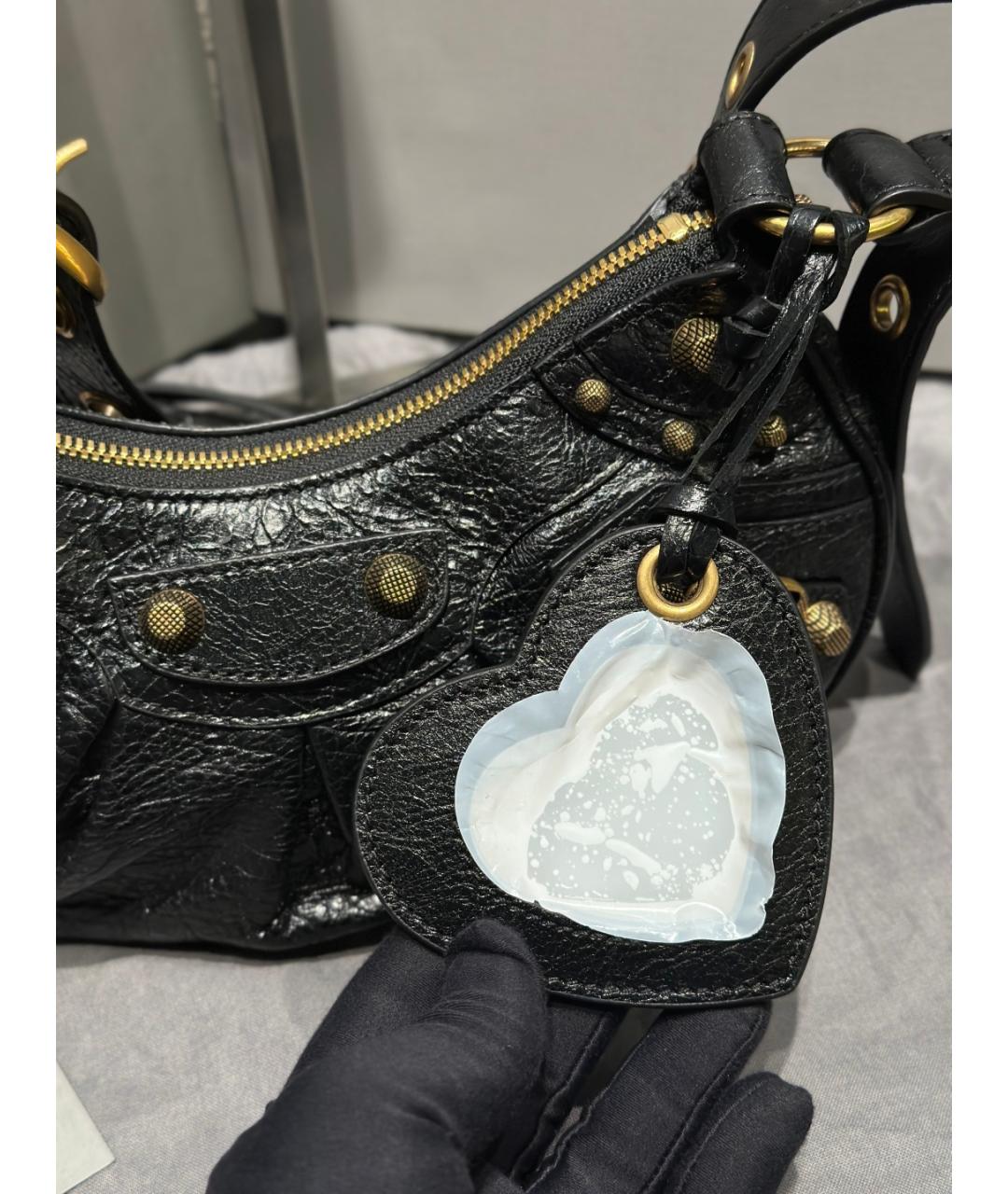 BALENCIAGA Черная кожаная сумка через плечо, фото 8