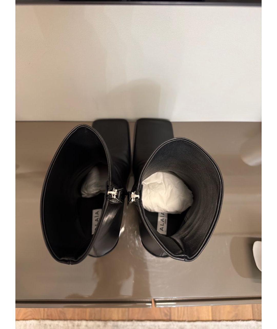 ALAIA Черные кожаные ботильоны, фото 3