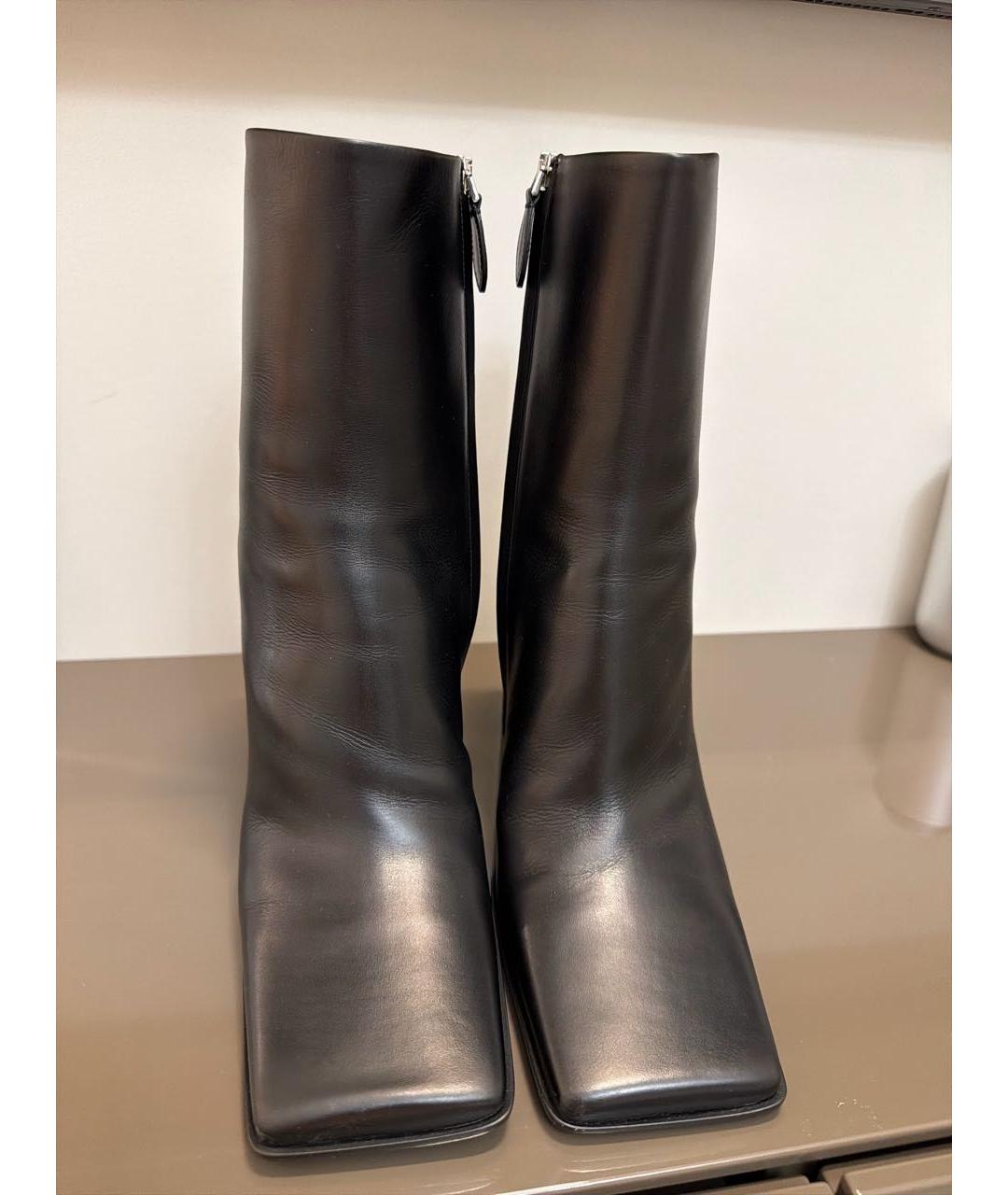 ALAIA Черные кожаные ботильоны, фото 6