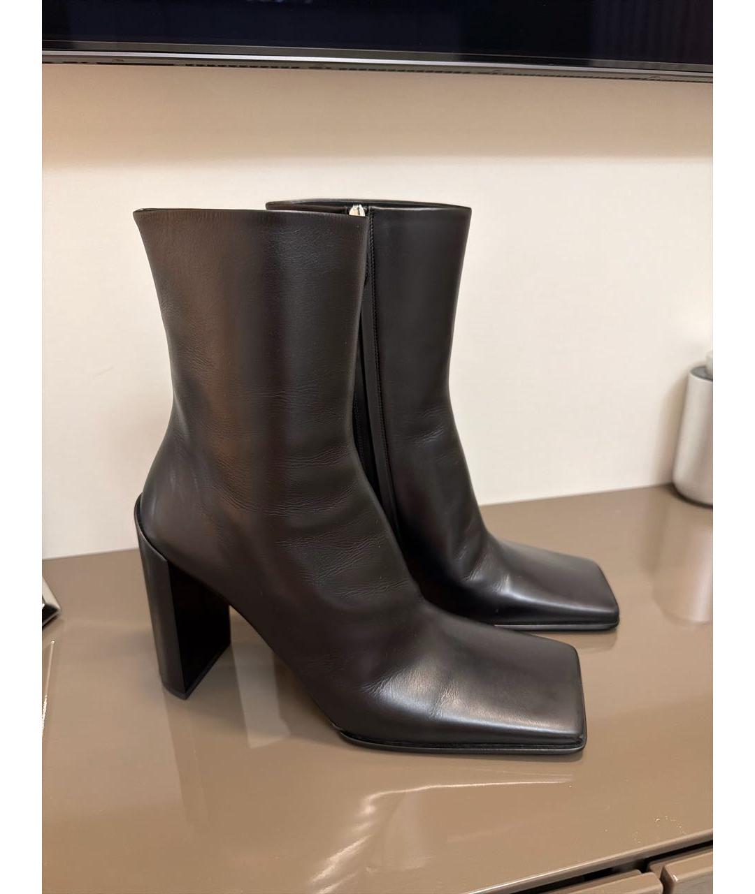 ALAIA Черные кожаные ботильоны, фото 7