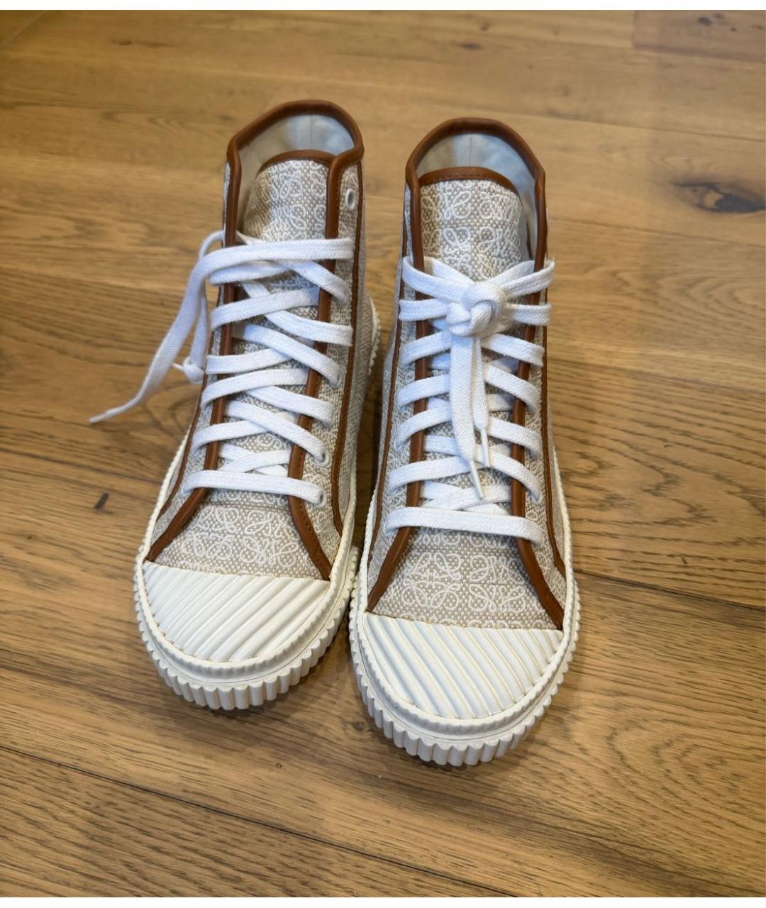 LOEWE Бежевые текстильные кеды, фото 2