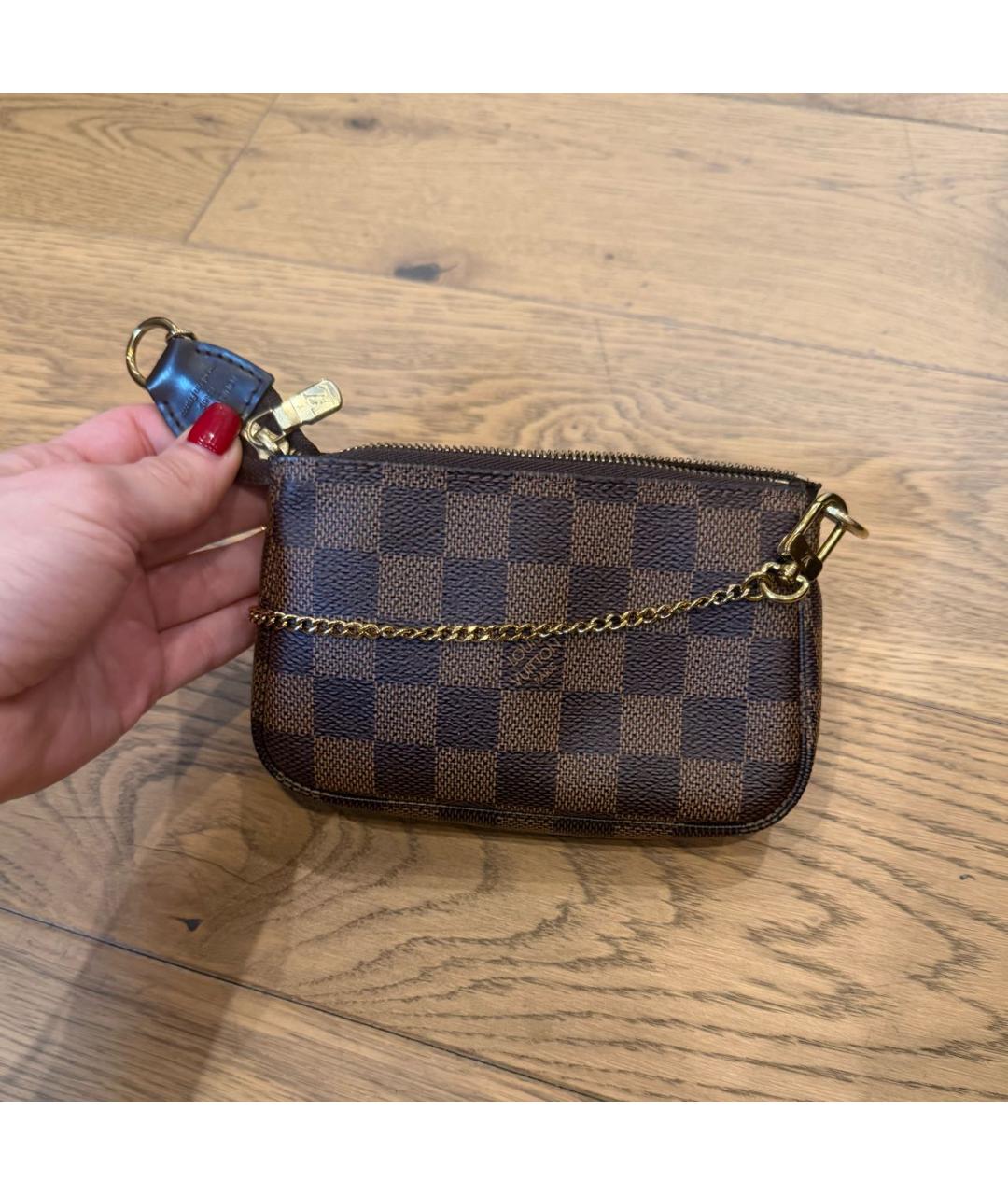 LOUIS VUITTON Коричневая сумка с короткими ручками, фото 2