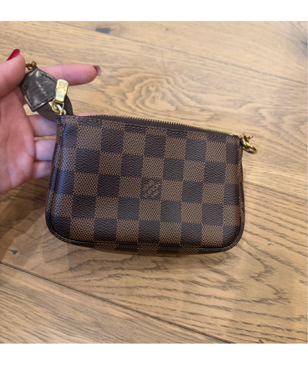 LOUIS VUITTON Коричневая сумка с короткими ручками, фото 3