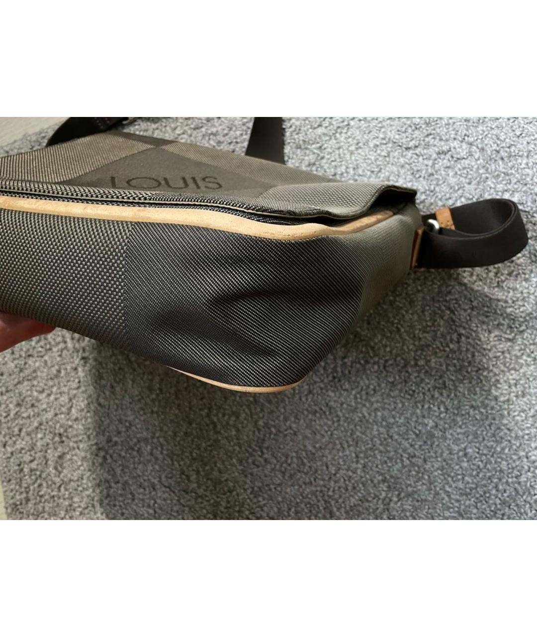 LOUIS VUITTON Коричневая сумка на плечо, фото 5