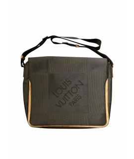 LOUIS VUITTON Сумка на плечо