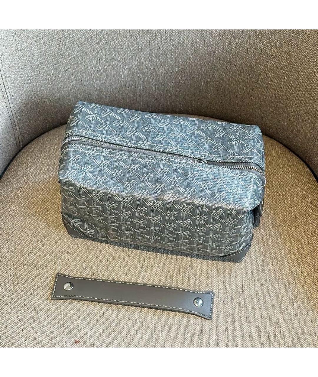 GOYARD Серая косметичка, фото 3
