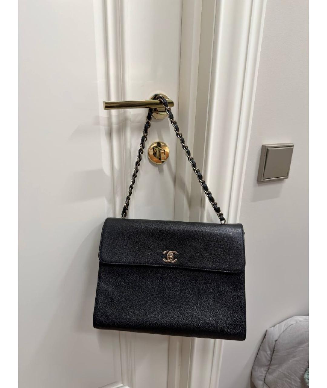 CHANEL Черная кожаная сумка через плечо, фото 3