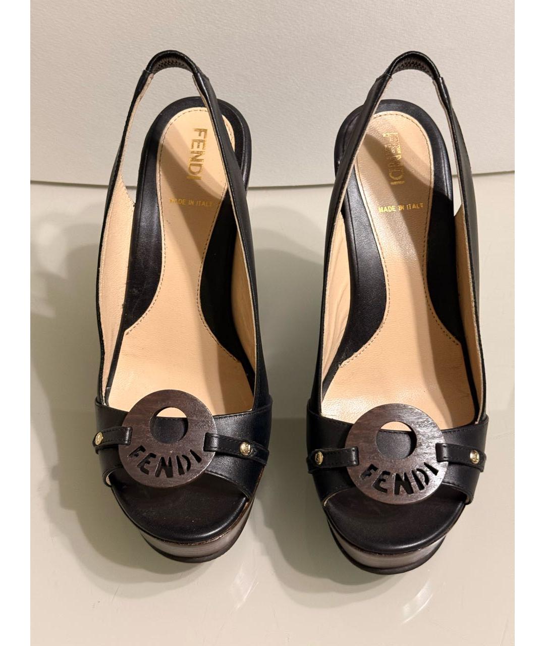 FENDI Черные кожаные босоножки, фото 2