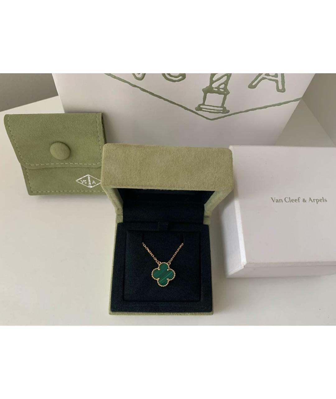 VAN CLEEF & ARPELS Зеленые колье из желтого золота, фото 8