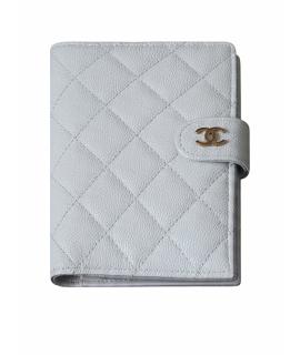 CHANEL Обложка/футляр