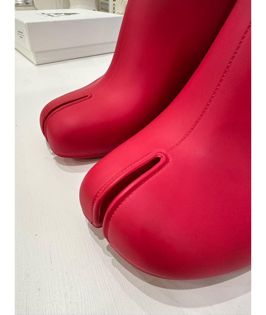 MAISON MARGIELA Красные резиновые ботильоны, фото 5